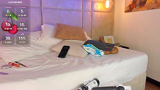 Milyy Vermont Shines with Latina Passion on Webcam
