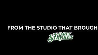 Young american blondie wants to lose her virginity