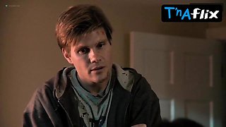 Brigitte Kingsley Girl/girl, Bootie Episode in Dark Rising