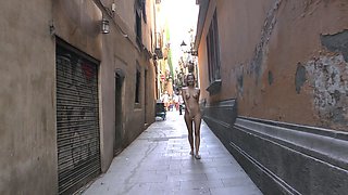 Amateur skater girl outdoor in public fucking for money