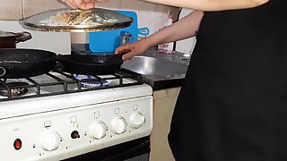 Filming My Housewife Cooking and Masturbating - Lesbian-candys