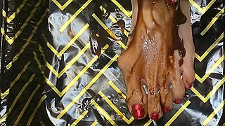Compilation of Melove's Messy Feet & Long Toes