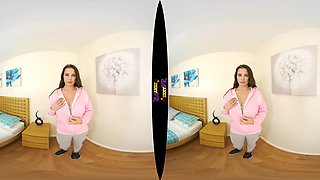 Naked - Big Tits Brunette Solo - Zexyvr - Sexlikereal