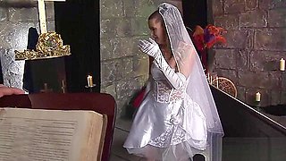 Lovely Bride Gets Nailed At The Altar