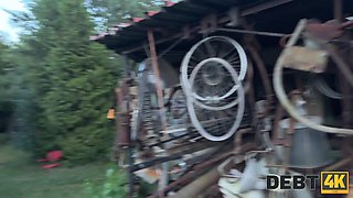 Arina Shy's Outdoor Thrill: Private Bench Adventure