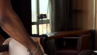 Amateur Big Cock Deep Fuck Creampie