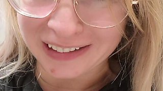 Masturbating to Your Dick Pic