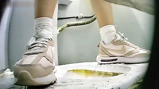 Hairy femboy solo jerk cumshot