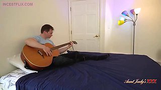 Large-bosomed Wendy Raine Step Fantasy Sex