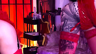 Xxl Butt Plug in Slut Sissy