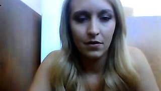 Hot blonde masturbating live webcam