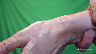 Rebecca Diamante's Big Hands Veins