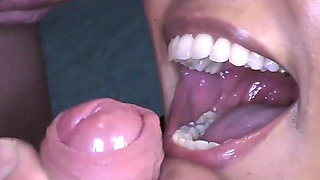 Ebony Babe Violette Love Debut Bukkake