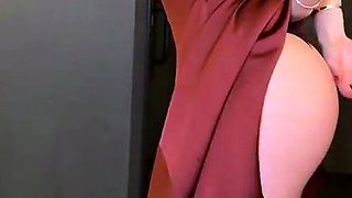 Princess Jess Sneaks Out Bridal Party Takes Thick Cock