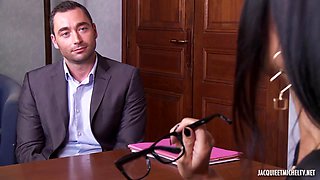 Laura, 29 years old, passionate about bodybuilding! - Jacquie et Michel TV