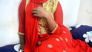 My Mom Best Friend Come To Me And Offer Me To Have Sex With Her