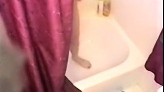 Stepsister 21 shaving legs and twat (spy cam)