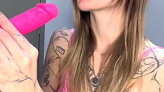 Advent Calender 2. 12. Blowjob with Pink Dildo
