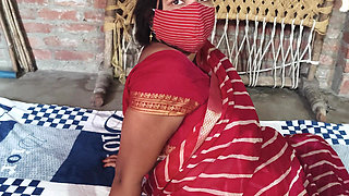 Rinki Bhabhi Kki Chut Ke Baal Saaf Kiye