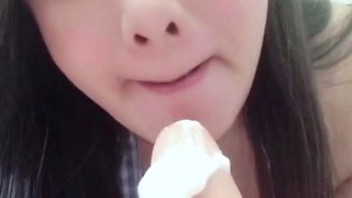 Amateur brunette ariana marie solo toying