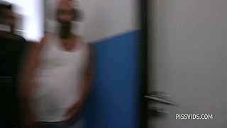 Fucking Hostel Wet, Veronica Leal, 4on1, Anal Fisting, Balls