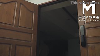 The Slut Sisters set up a Badger game