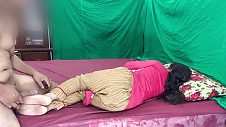 Indian village bhabhi new sex video in 2025, Viral video