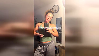 Oops! TikTok Oopsie: I Accidentally Revealed Too Much! Pussy Leak