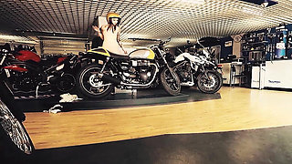 3dvr - 31 - Foxy Sled