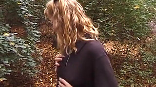 Cute Teen From Germany Masturbats on Outdoor Casting