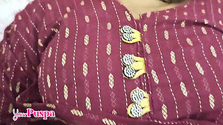 Jiju came in Room at Night, I saw her Big Dick Saali Fucking