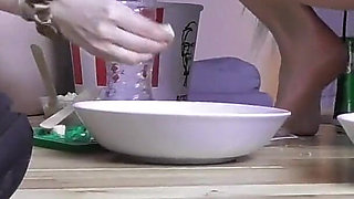 Two Attractive Chicks Show Mercy to a Horny Dude