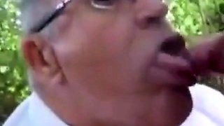 Daddy's Blowjob Lesson