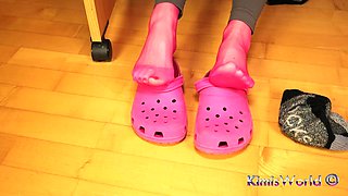 Sock Removal & Clog Shoeplay Under the Desk - Grey Leggings, Pink Clogs & Nylons