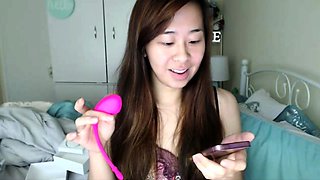 Japanese teen honey Rui Yazawa in pink toys h