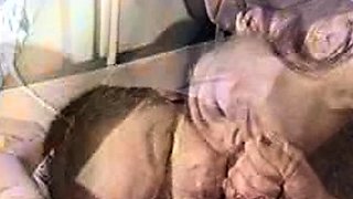 Short hair brunette fuck a big cock cumshot