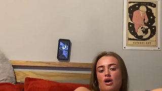 Scottish thick goth fingers her tight pussy