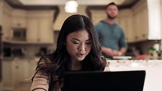 Lulu Chu and Slimthick Vic are joined by an athlete