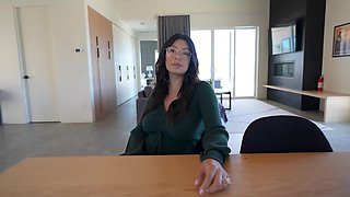 Brunette milf in those glasses rubs her pussy on camera and getting pounded hard on the dick