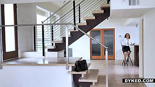 Tutor Richelle Ryan is an expert at treating bratty women such as avery, so after sitting her down, she bodies if this lady insists on misbehaving there’s no other solution.