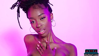 Big bootie black mommy softcore porn video