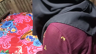 Bangladeshi Girlfriend and Boyfriend Homemade Fuck