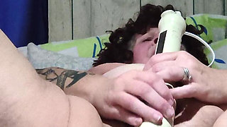 She Can't Take It When It's so Good Shes in a Cumming Mood