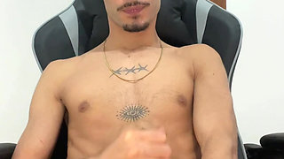 Young hairy man cumming a lot