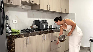 My Stepmom Wants Hardcore Sex in the Kitchen