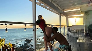 -ManyVids - Yourboyfcisco- - Sunset Showers Natalia Queen