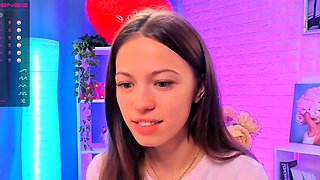 cute blonde amateur webcam teen showing