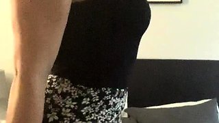 Amateur Webcam Teen Masturbates And Teases