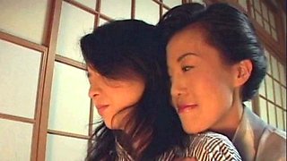 Amateur Asian Lesbians on Cam