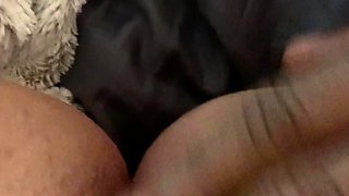 Real amateur girlfriend pussy licked and fingered in hd